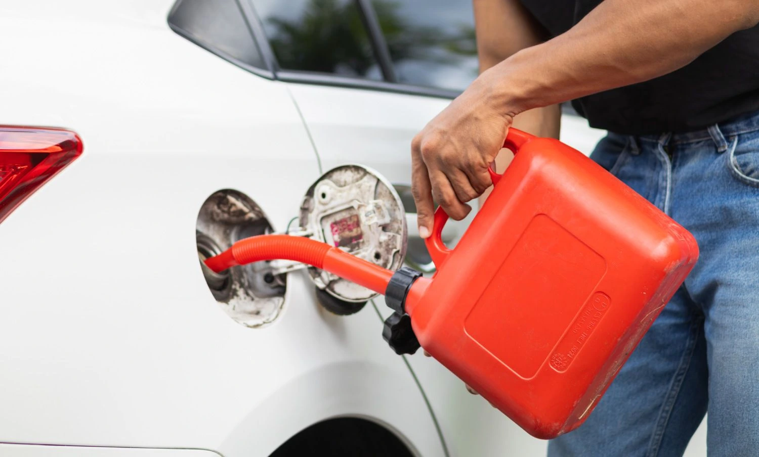 Emergency-fuel-delivery